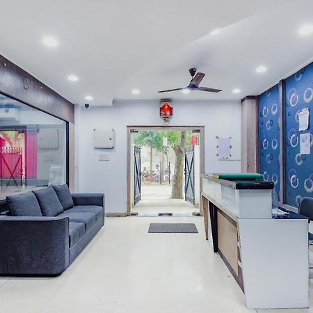 Super Hotel O Adri Hotels 2 Near Dum Dum Metro Station Bagian luar foto