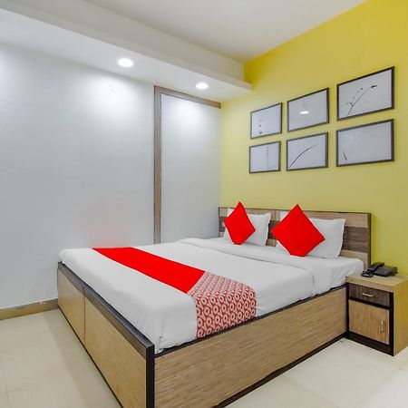 Super Hotel O Adri Hotels 2 Near Dum Dum Metro Station Bagian luar foto