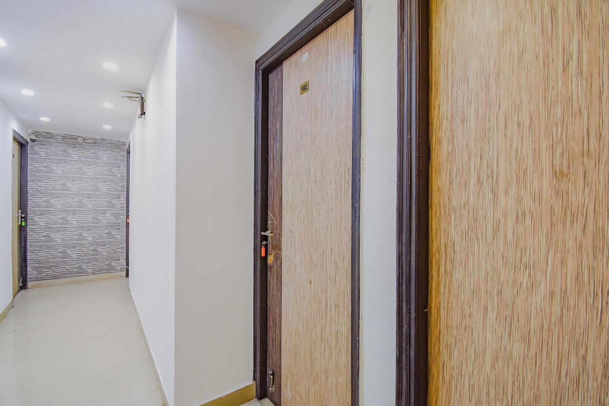 Super Hotel O Adri Hotels 2 Near Dum Dum Metro Station Bagian luar foto